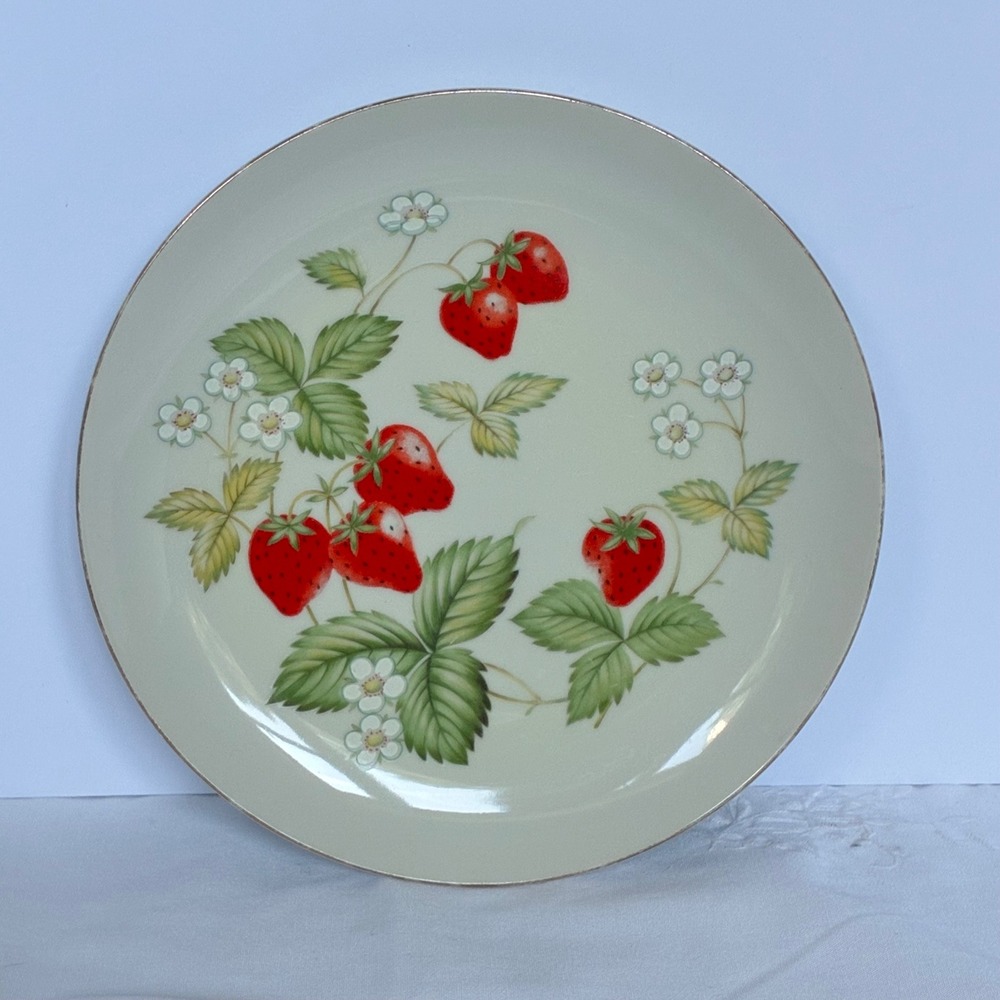 Vtg Japan Salad Plate Strawberry Gold Rim Cottagecore Shabby Chic Plate Wall